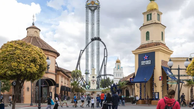 Parque Warner Madrid sluit Batman-achtbaan na ernstig ongeval met zwaargewonde