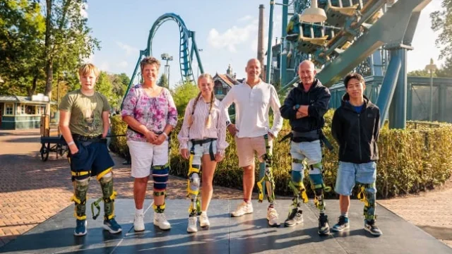 Efteling introduceert nieuw veiligheidssysteem voor achtbaanridders met beenprothesen